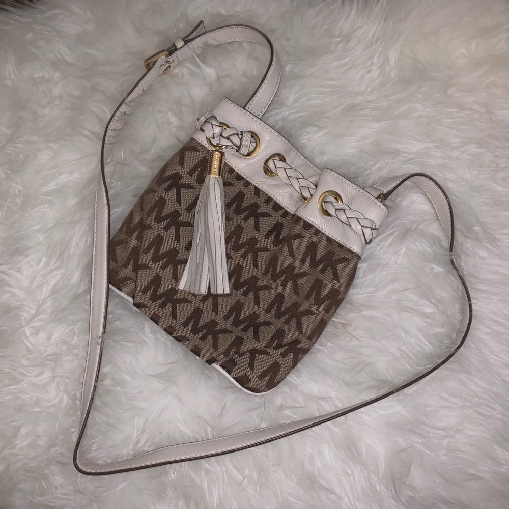 Michael Kors Crossbody